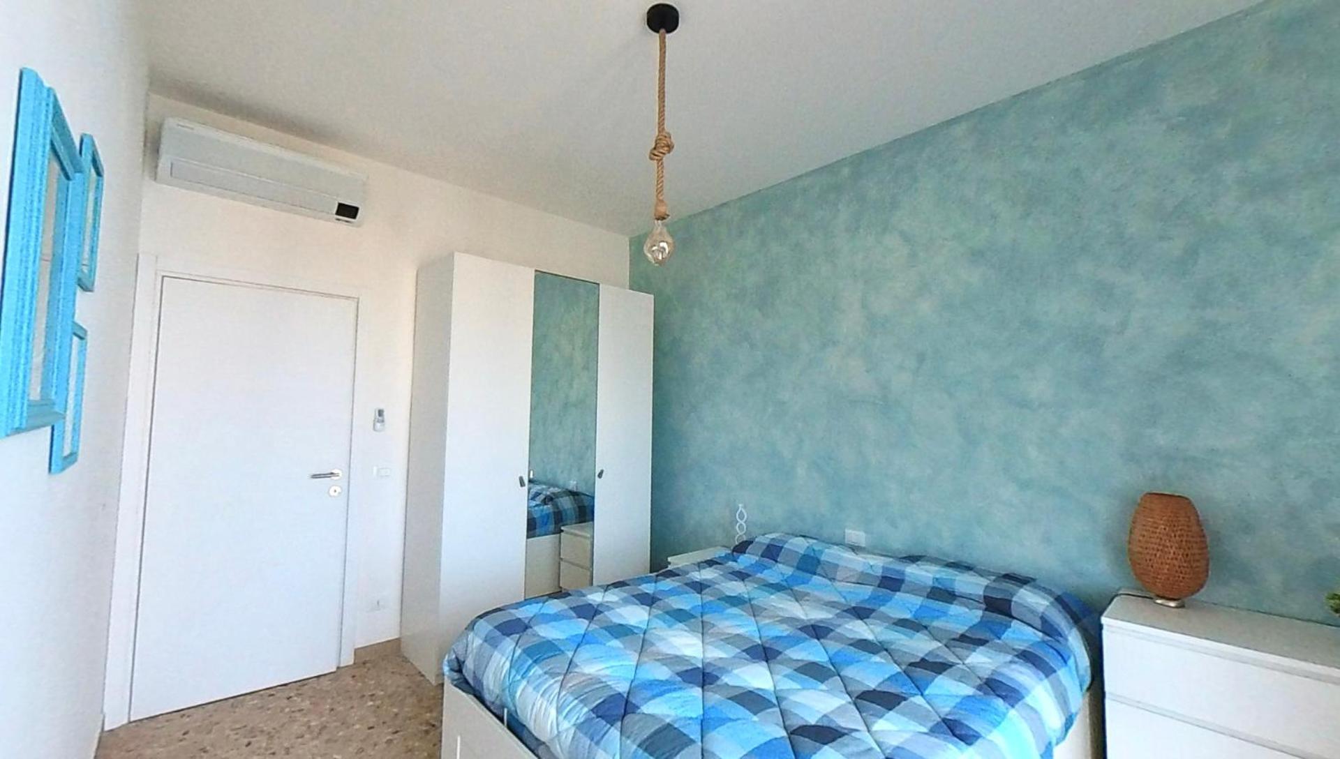 Se041 - Senigallia, Quadrilocale Accessoriato A 150mt Dal Mare