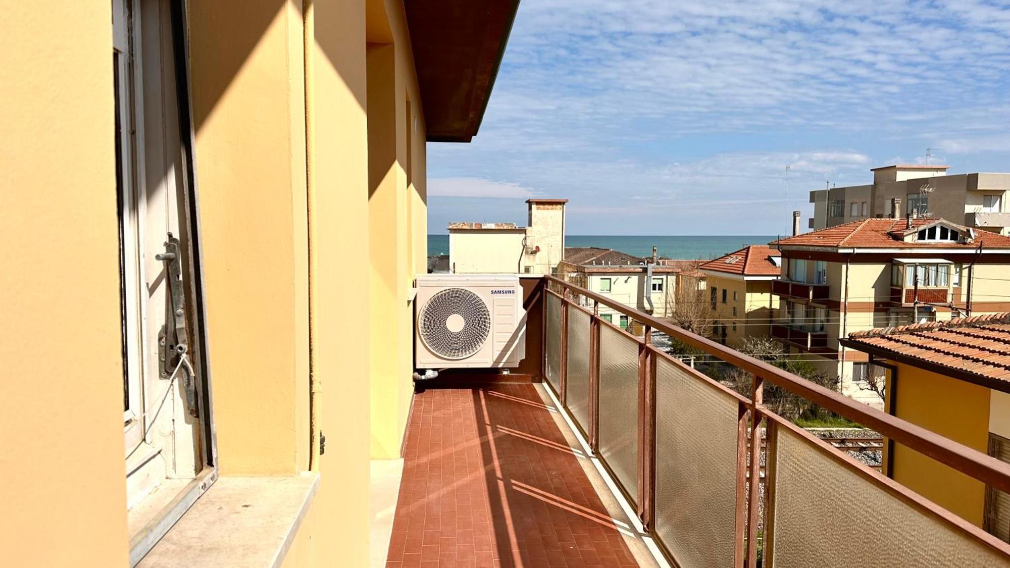 Se041 - Senigallia, Quadrilocale Accessoriato A 150mt Dal Mare * Senigallia